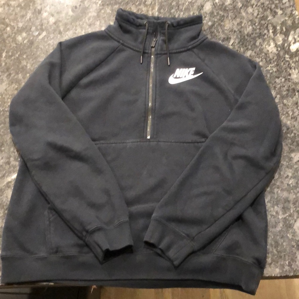 Nike half zip pullover